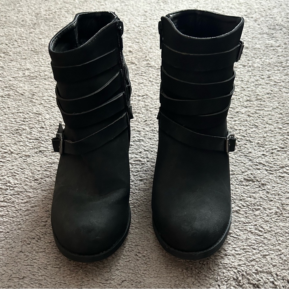 JustFab ankle boots